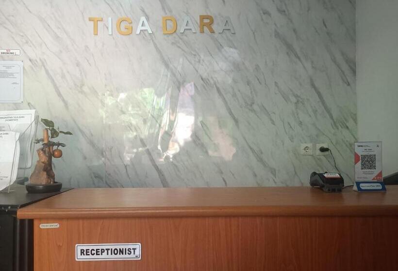 فندق Oyo 93117 Penginapan Tiga Dara