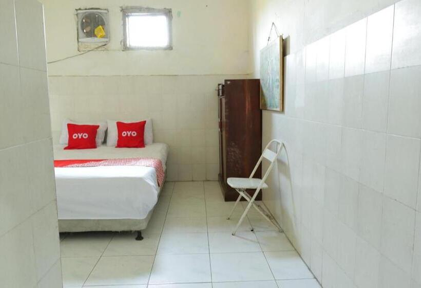Отель Oyo 93159 Homestay Sehat
