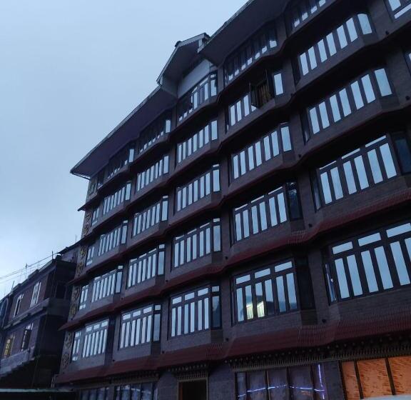 هتل The Gangtok Heritage Inn