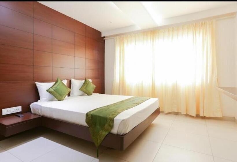 فندق Venkys Stay Inn