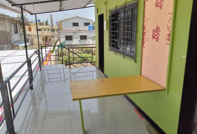 بنسيون चोगले गेस्ट हाऊस