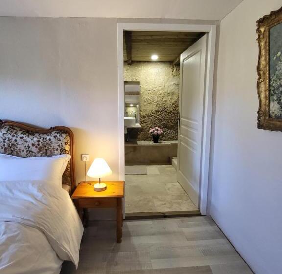 膳宿费 Airbnb: Vieilles Pierres Et Rivière En Périgord