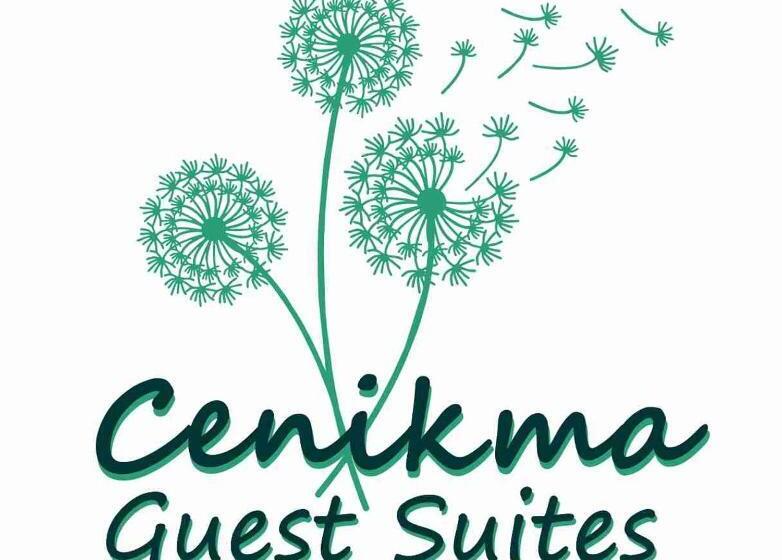 پانسیون Cenikma Guest Suites   Family Room 2