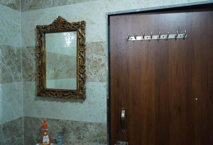 ペンション Iskcon Pandharpur S Chandrabhaga Guest House