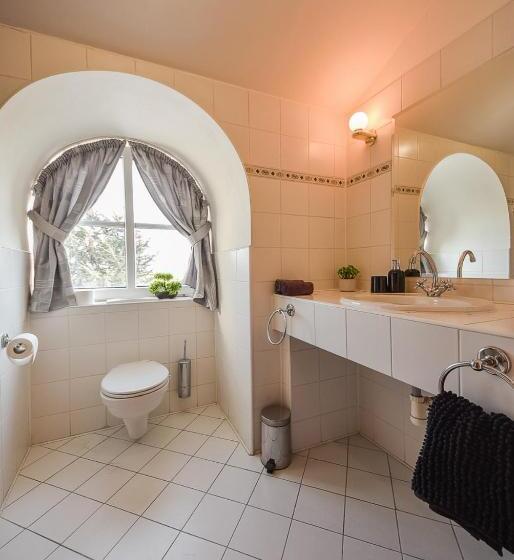 ペンション Kaštieľ Sokoľany