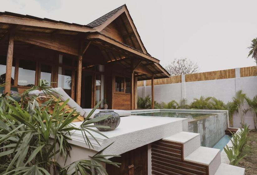 استراحتگاه Kalyana Villa Gili Air