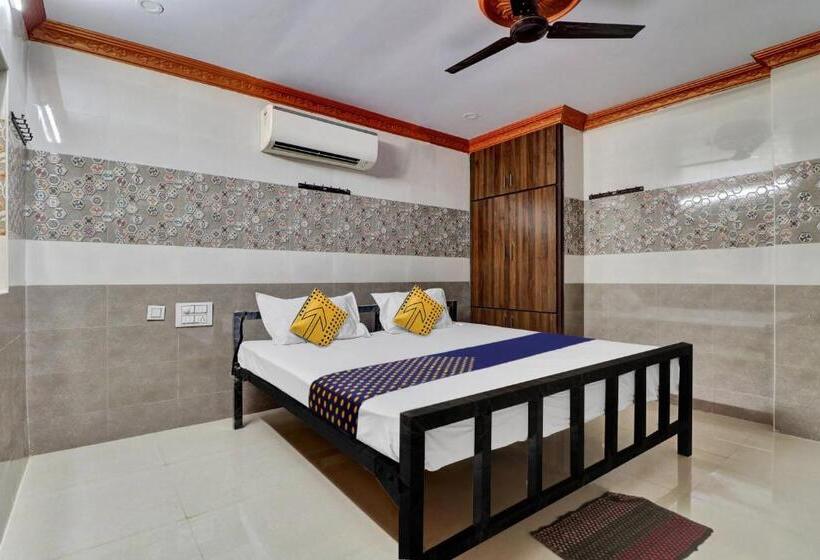 Spot On Hotel Maha Lakshmi