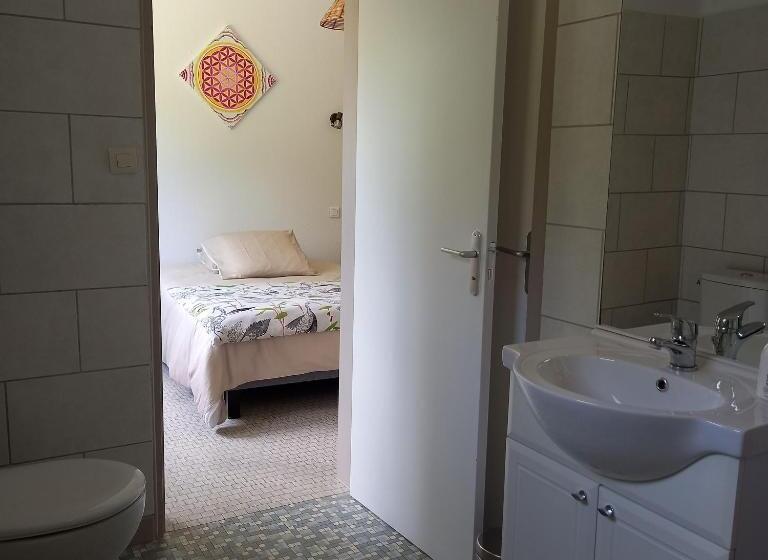 تختخواب و صبحانه La Gisière, Chambres D Hôtes