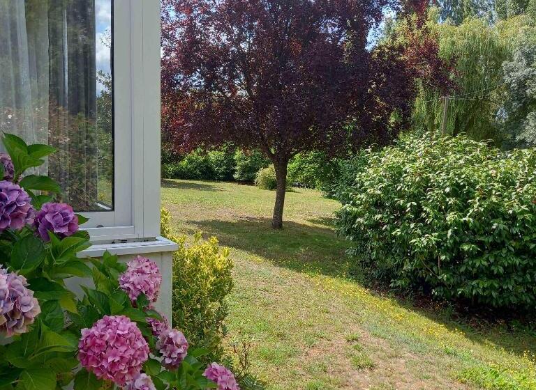 تختخواب و صبحانه La Gisière, Chambres D Hôtes