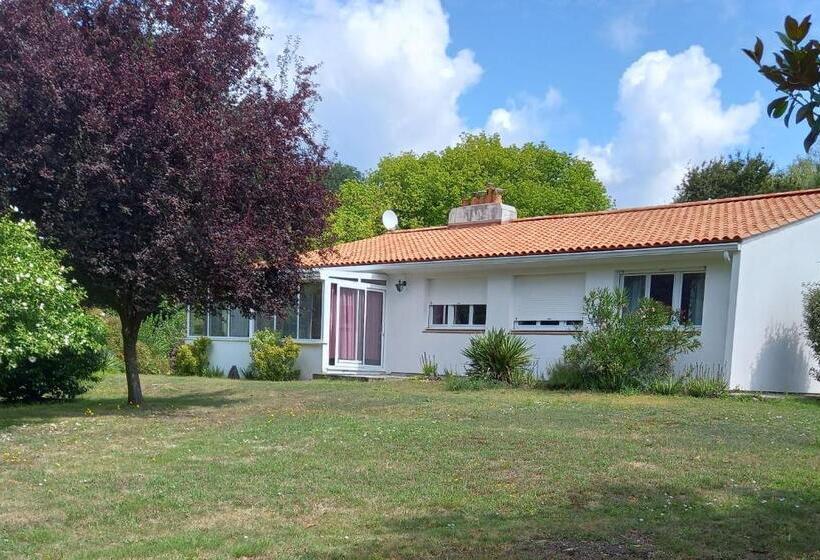 تختخواب و صبحانه La Gisière, Chambres D Hôtes