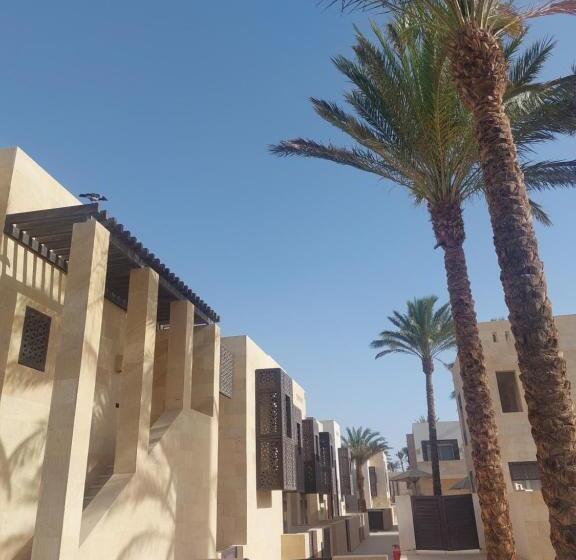 تختخواب و صبحانه Nayah Stays, Ground Terraces Studio