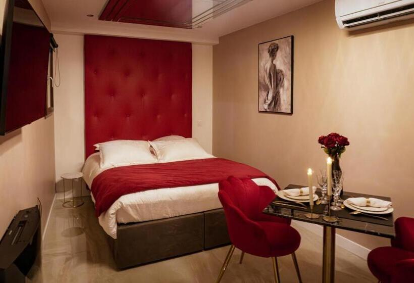 ホテル Elégance & Spa   Chambre D Hôtes Avec Sauna Et Jacuzzi Privatif