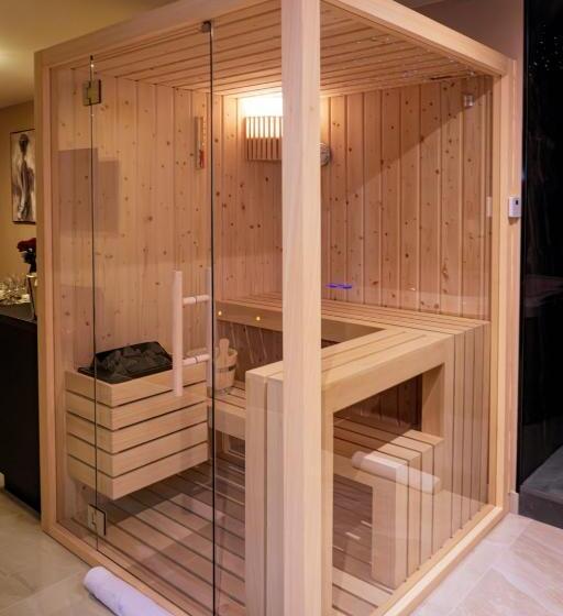 ホテル Elégance & Spa   Chambre D Hôtes Avec Sauna Et Jacuzzi Privatif