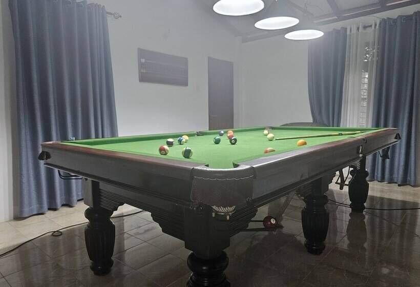 ホテル Ellakanda Nature Villa