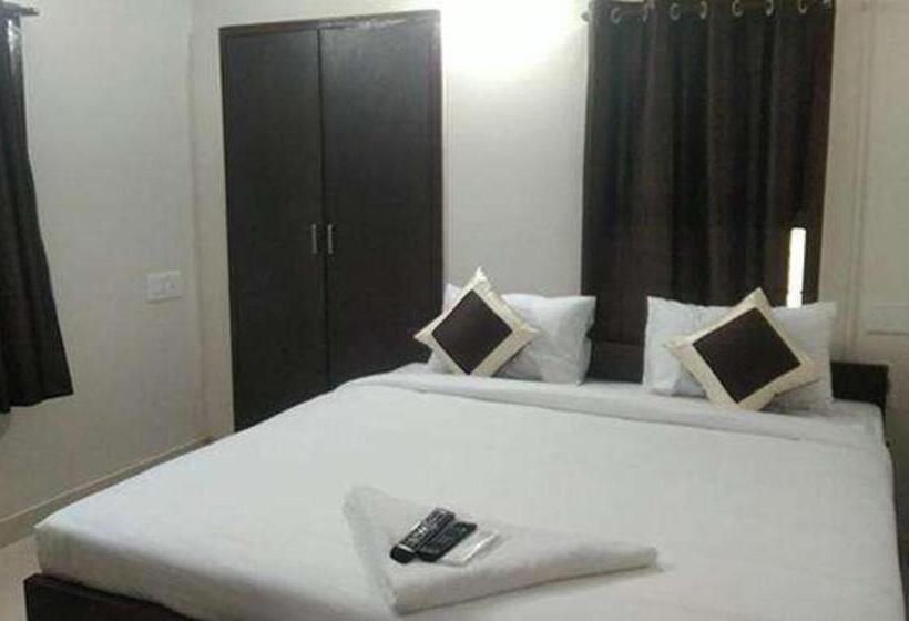 هتل Fabexpress Epic Residency   Nr Dlf It Park & Chennai Trade Center