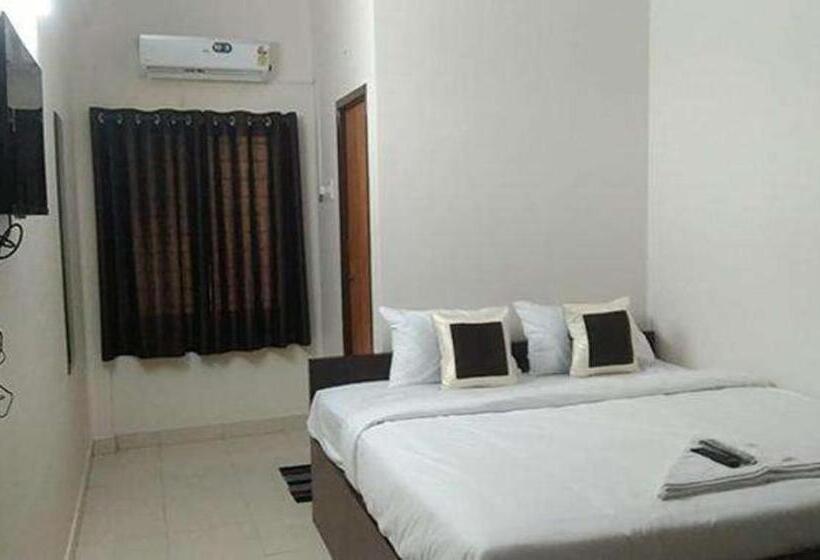 هتل Fabexpress Epic Residency   Nr Dlf It Park & Chennai Trade Center