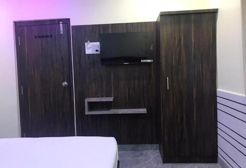 Отель Navnath Inn   Taloja Midc