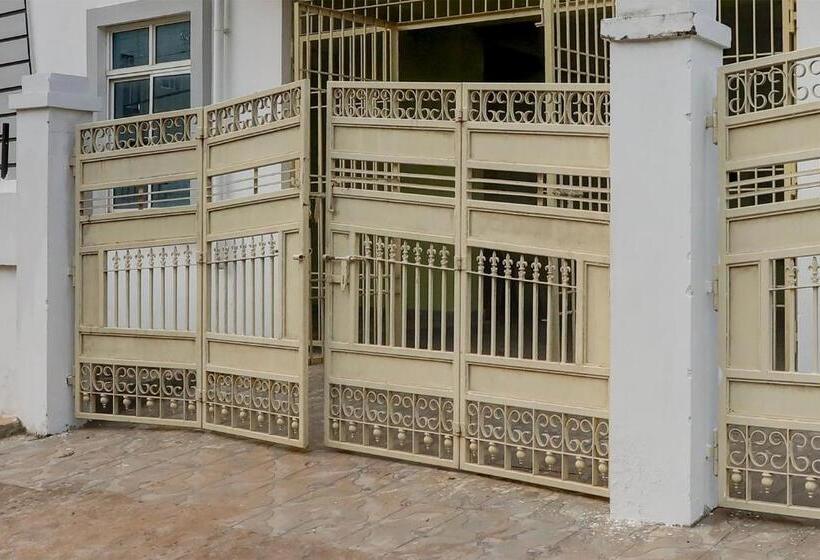 فندق Oyo Flagship Dn Premium Villa