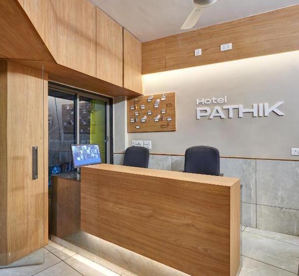 فندق Pathik  2 Star