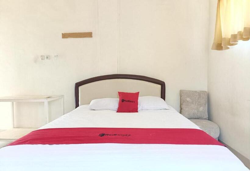 호텔 Reddoorz Syariah Near Rumah Sakit Umum Wisata Uit
