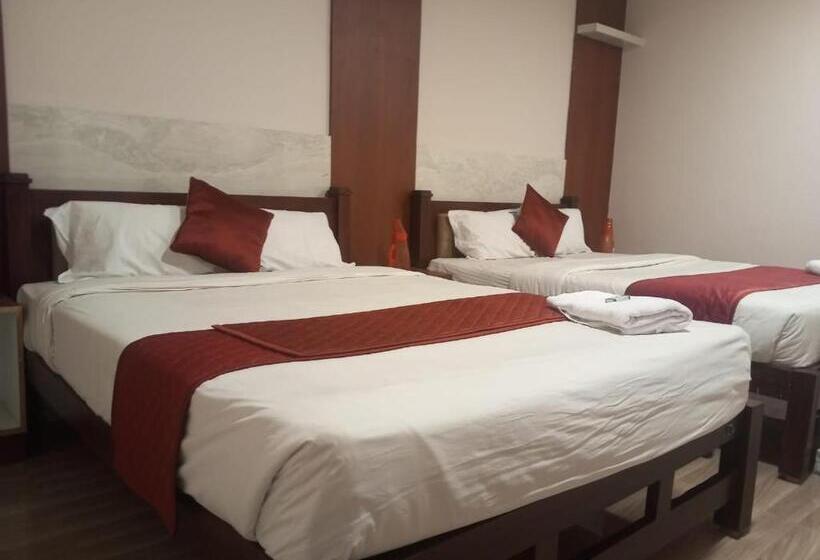 هتل Vel Residency
