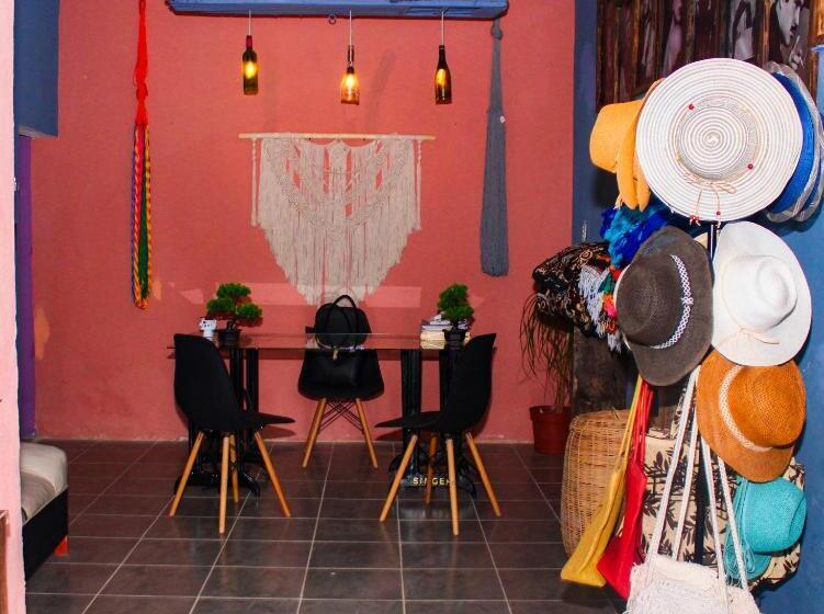 پانسیون Hostal Casa Tete