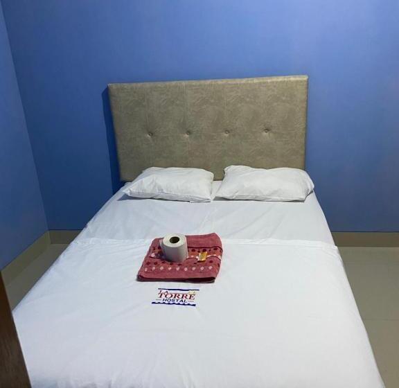 پانسیون Latorre Hostal