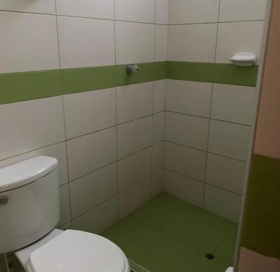 پانسیون Latorre Hostal