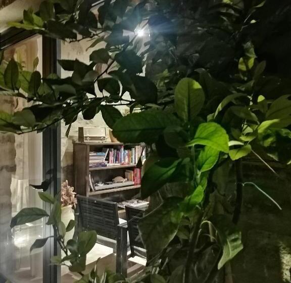 بنسيون Vecchio Casale Quercetino   Androne