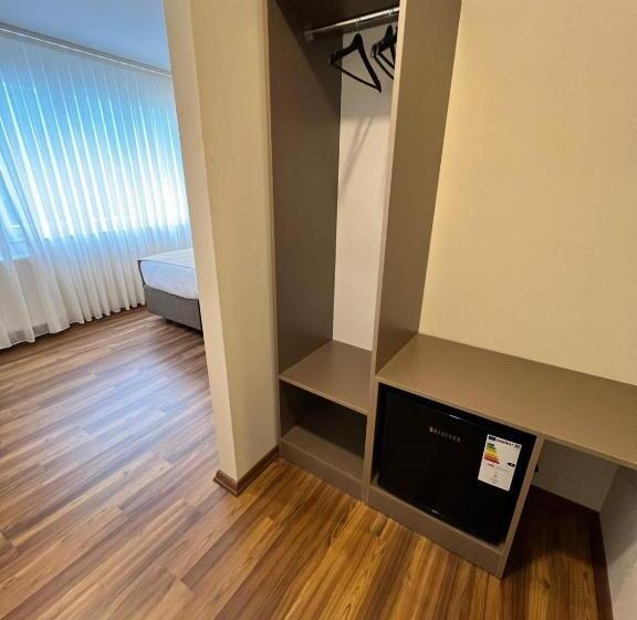 Taksim Nacre 360 Suit