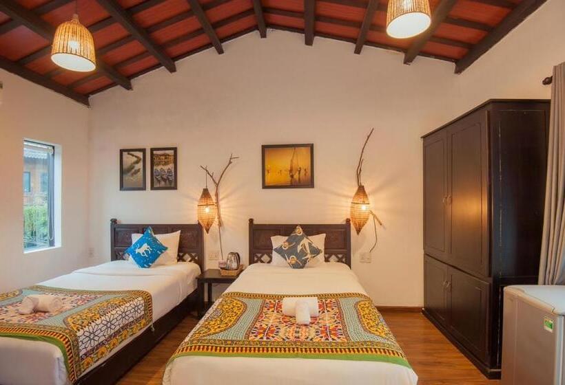 Cozy Beach Villa Hoi An