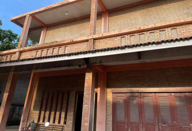 호텔 Oyo 93100 Harapan Homestay Syariah