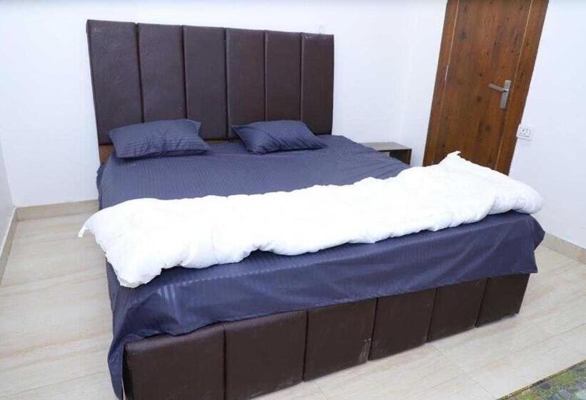 فندق Oyo Flagship The Secret King Guest House