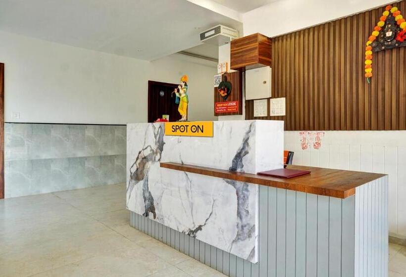 Отель Spot On Mount View Lodging