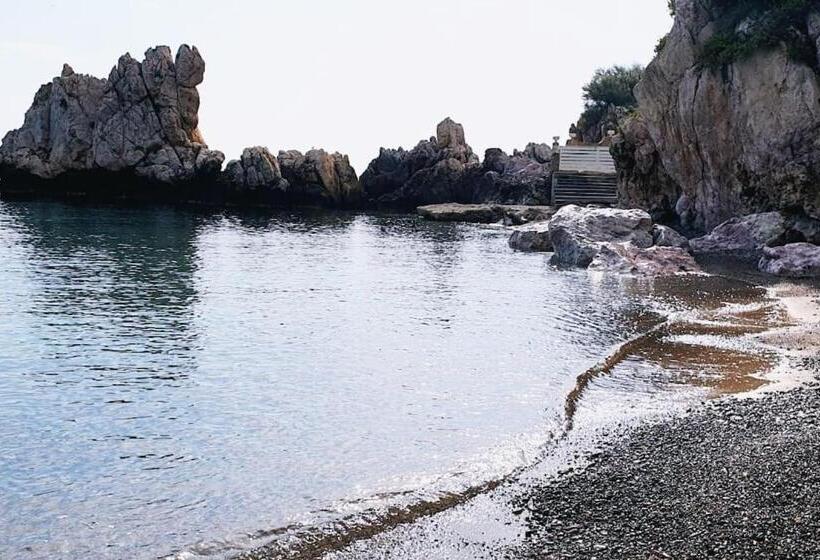 پانسیون Casa Vacanze Oasi Verde