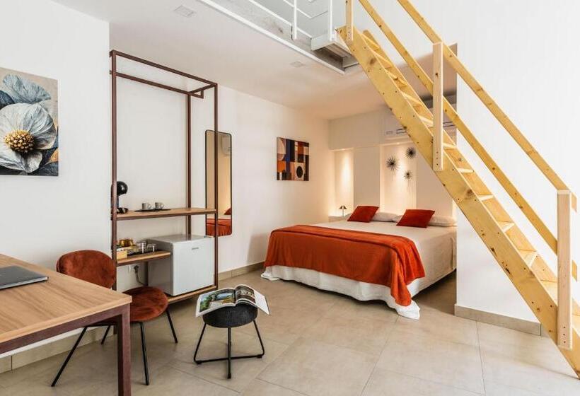 بنسيون Case Varanni   Rooms