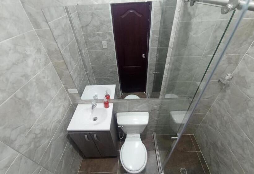 پانسیون Habitaciónes De Lujo Montessori Con Sala