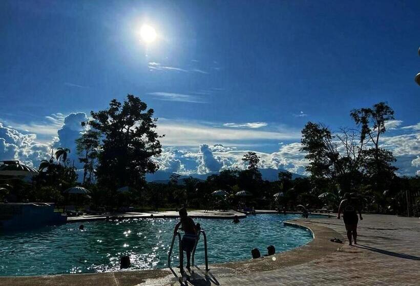 پانسیون Hostería Las Palmas