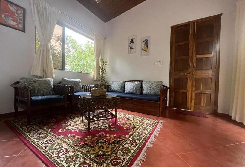 منتجع Sukriti Farms