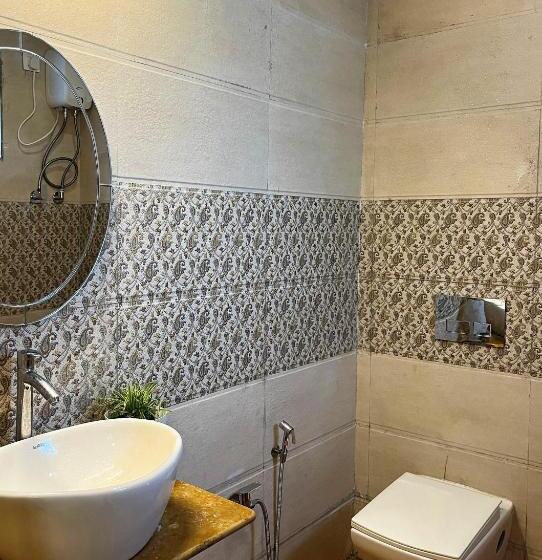 منتجع Sukriti Farms