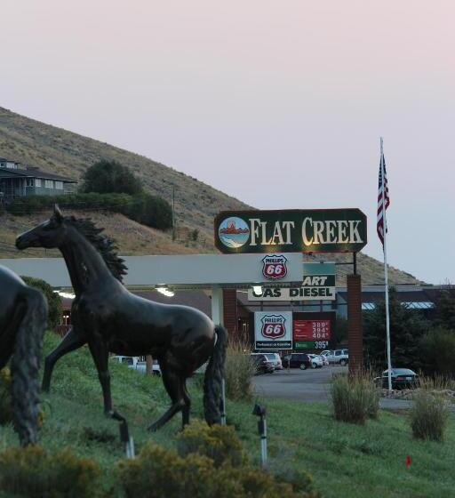 هتل Flat Creek Inn