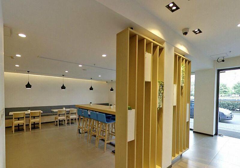 호텔 Hanting  Shanghai Tangqiao Metro Station