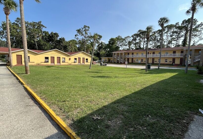 בית מלון כפרי Heritage Inn