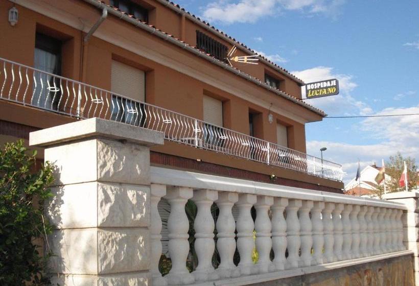 هتل Hospedaje Luciano