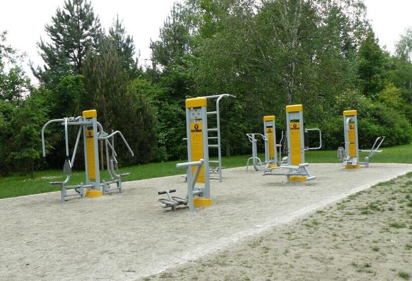 ホテル I Restauracja Brochów