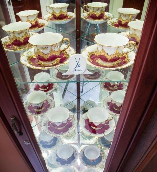 ホテル I Restauracja Brochów