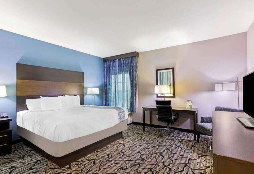 هتل La Quinta By Wyndham Cullman