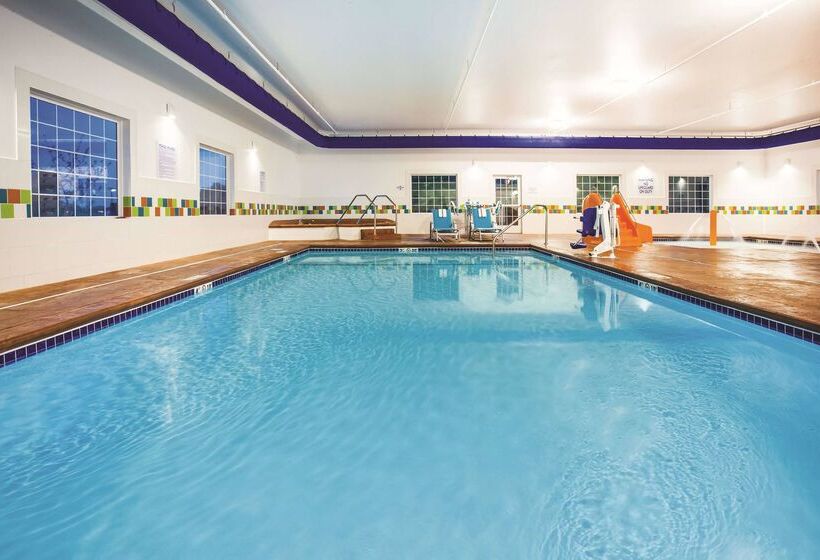 هتل La Quinta By Wyndham St. Paul Woodbury