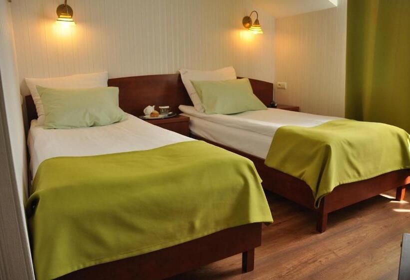 Fotos del hotel Leopolis:  7