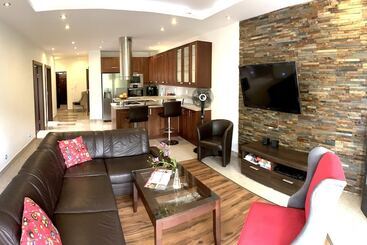 هتل Rezydencja Wind Rose Luxury Apart